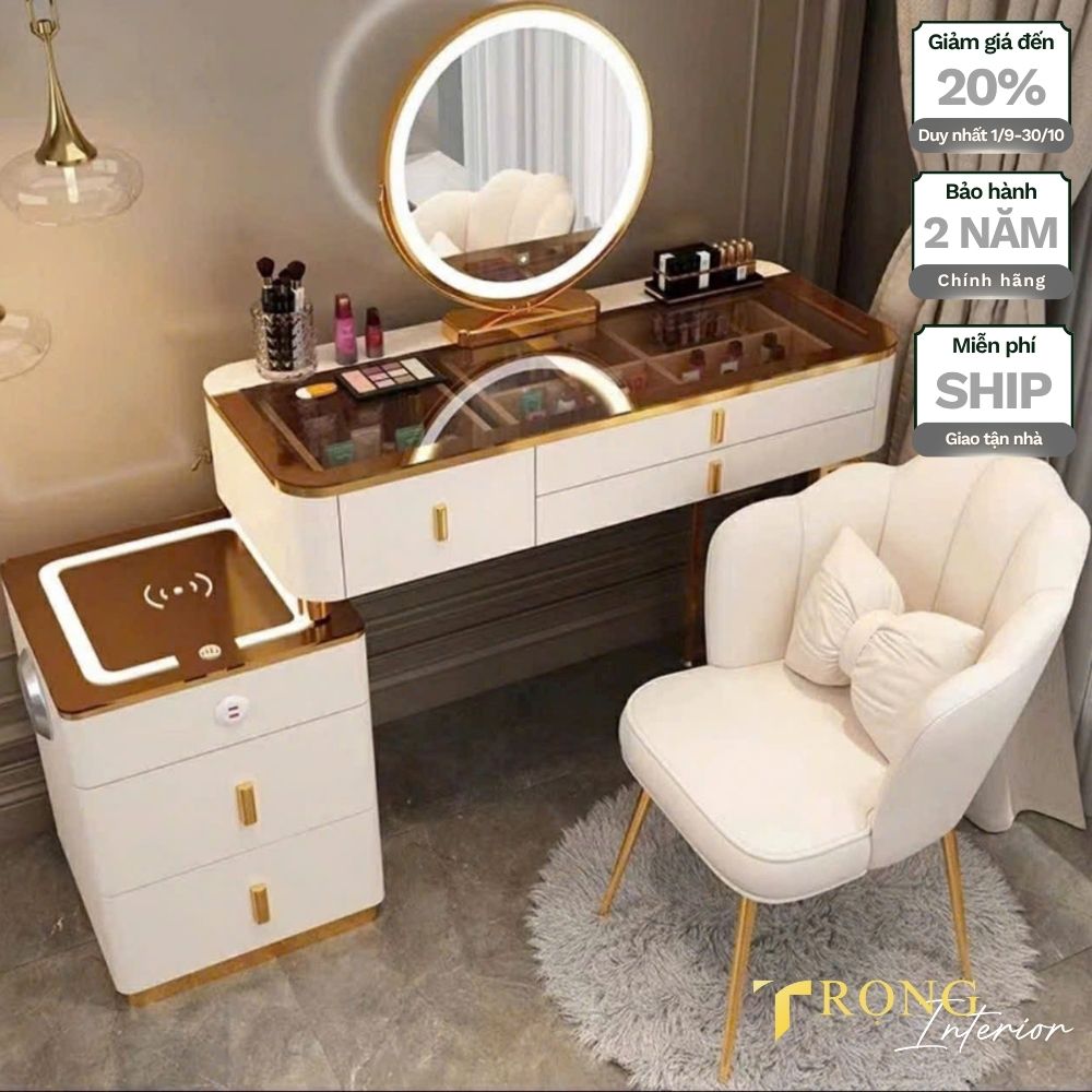 57 Bàn trang điểm cao cấp trắng size to, mặt bàn vàng đồng, gương tròn led vàng, ghế vỏ sò trắng #btd17722 _ Trọng Interior